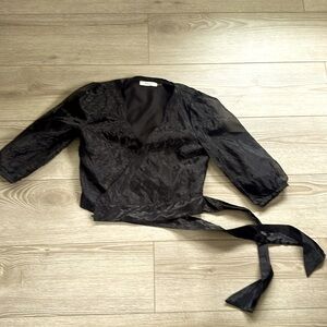 The straps tie